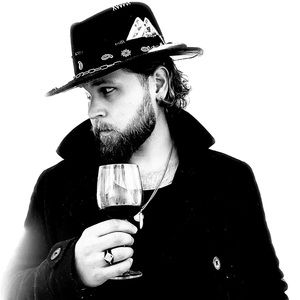 Ravens Crown Customs wide fedora